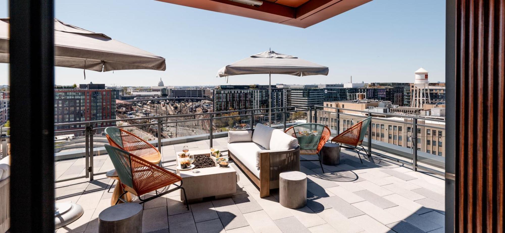 The Morrow Dc, Curio Collection By Hilton